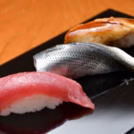 De R$ 75 a R$ 6.000: O Guia Definitivo para Saborear os Sushis Mais Famosos de Tóquio e Evitar Armadilhas
